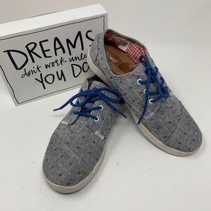 Toms Blue tiny pattern tie flat tennis shoes